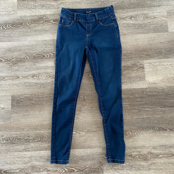 High waisted dark wash skinny jeans with contrast stitching - Picture 1 of 4